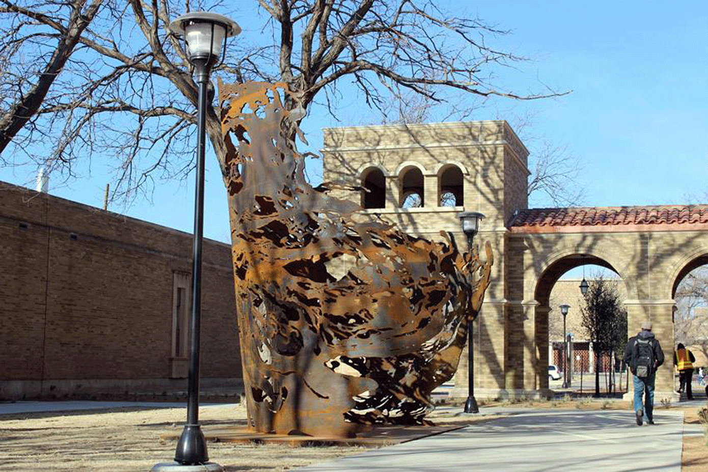 FOUNTAIN (2014) Petroleum Research Building, Texas Tech University, Lubbock, Texas Juanjo Novella